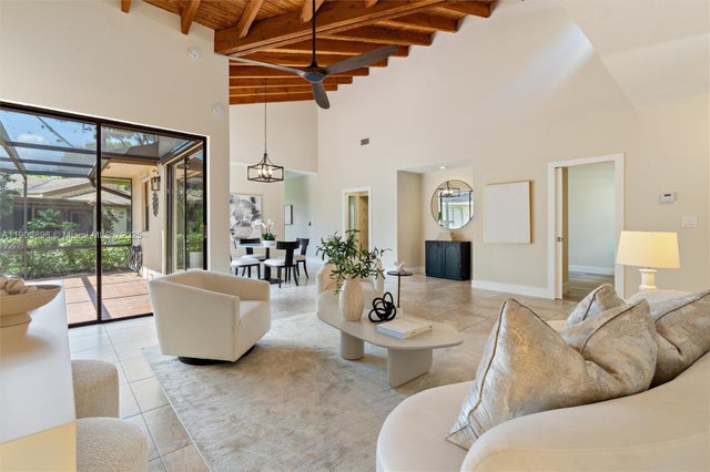 3 of 16 - 8001 Royal Palm Cir 57, Tamarac, FL