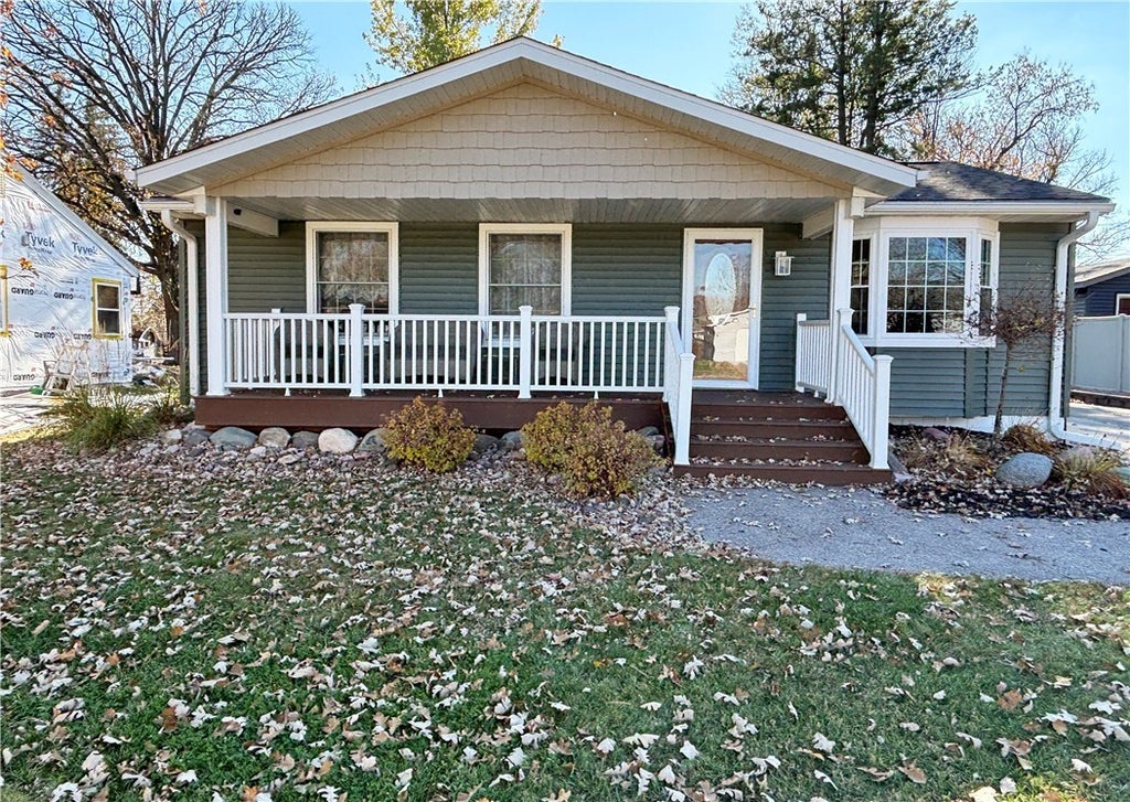 912 Lee Street, Rice Lake