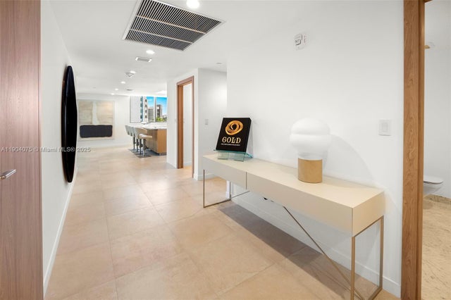 3 of 13 - 1135 103 606, Bay Harbor Islands, FL