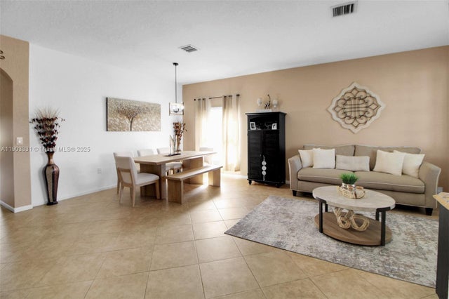 4 of 26 - 2953 Sw 138th Ave, Miramar, FL