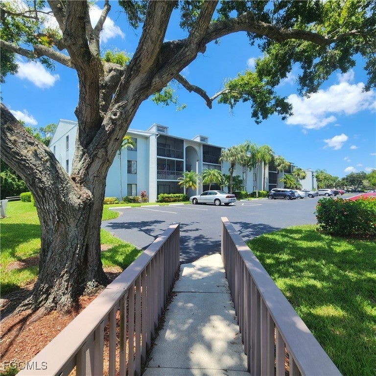 9650 Green Cypress Ln 23-g3, Fort Myers