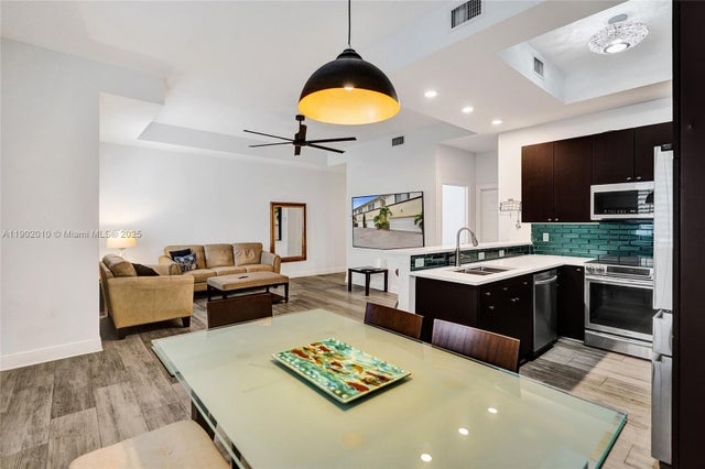 Photo of 518 N Federal Hwy 14, Lake Worth FL