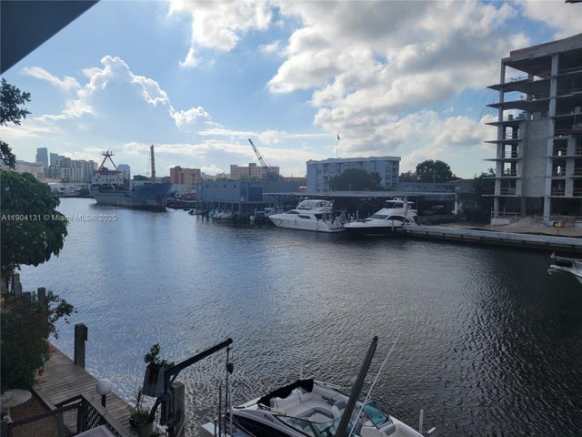 3 of 15 - 980 Nw N River Dr 27, Miami, FL