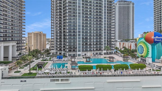 4 of 61 - 1800 S Ocean Dr 2207, Hallandale Beach, FL