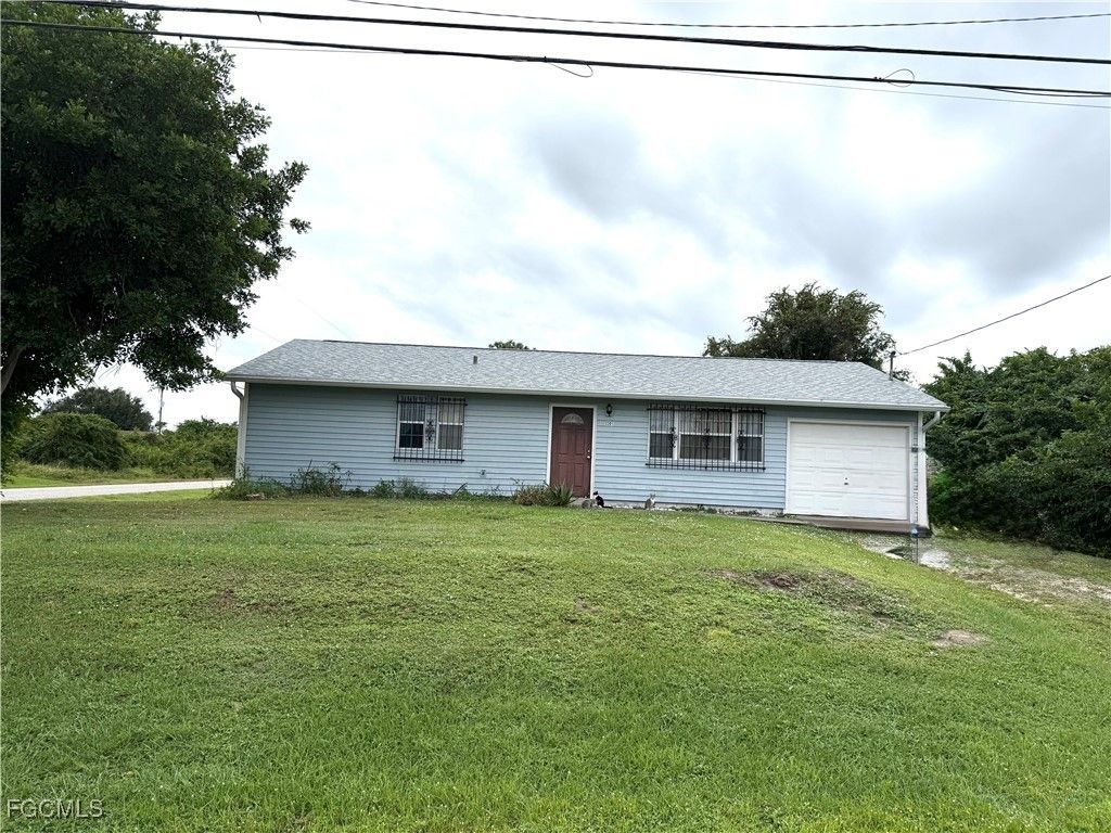 3301 13th St Sw, Lehigh Acres