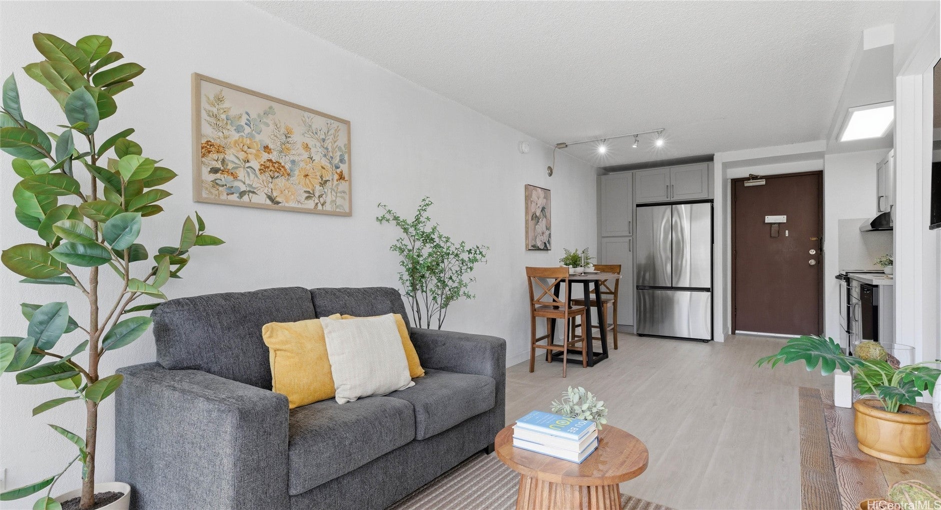 Photo of Listing #202524431