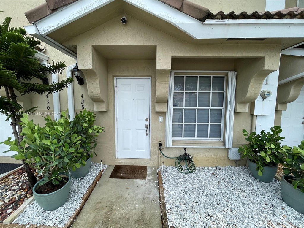 428 Sw 122nd Ave, Pembroke Pines