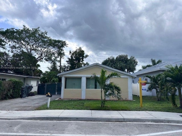2898 Nw 6th Ct, Fort Lauderdale