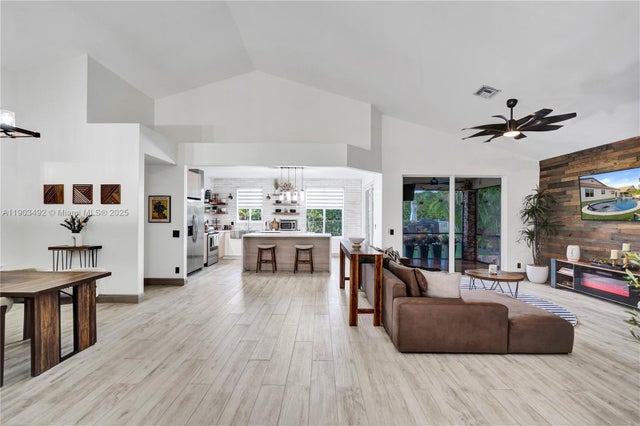 4 of 54 - 6669 Nw 81st Ct, Parkland, FL