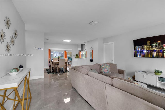 3 of 35 - 2227 Nw 65th Ave, Margate, FL