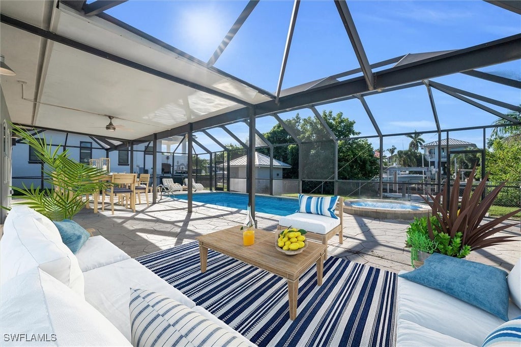 1410 Curlew Ave, Naples