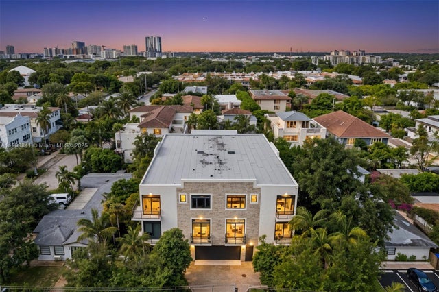 909 Ne 16th Ter 4, Fort Lauderdale