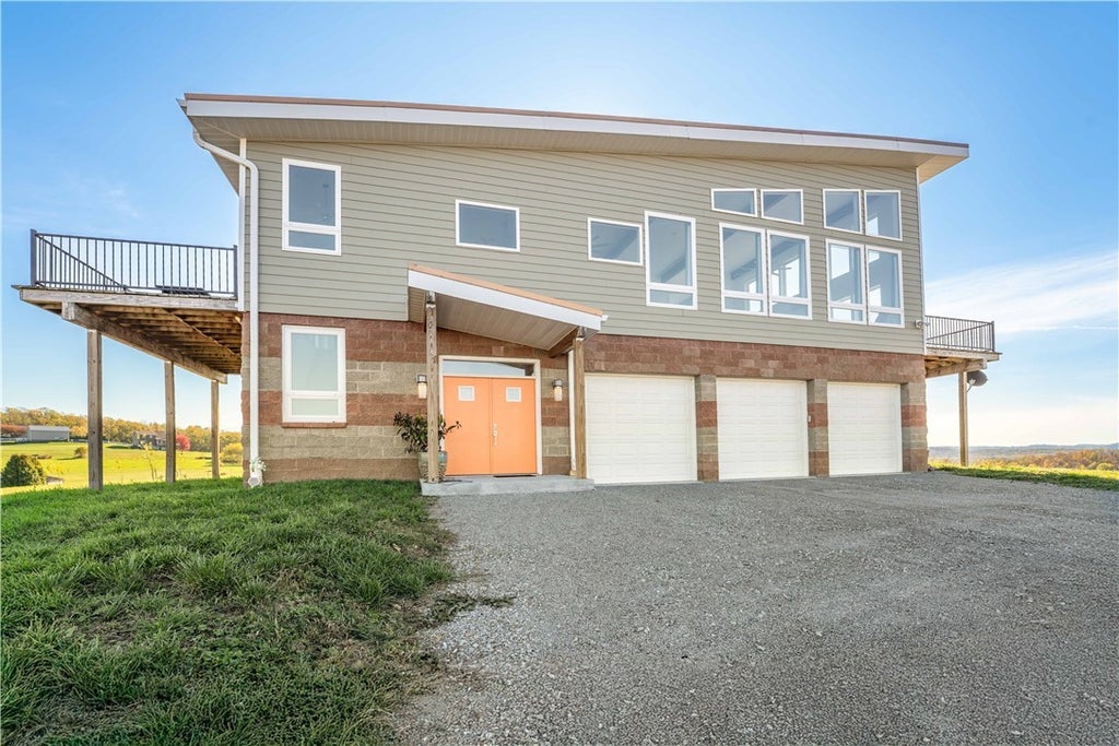 1029 Hoffman Road, South Huntingdon