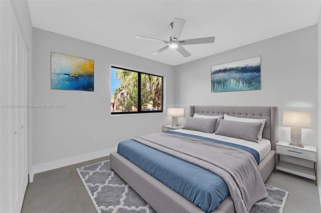 4 of 21 - 210 Nw 8th Ave, Dania Beach, FL