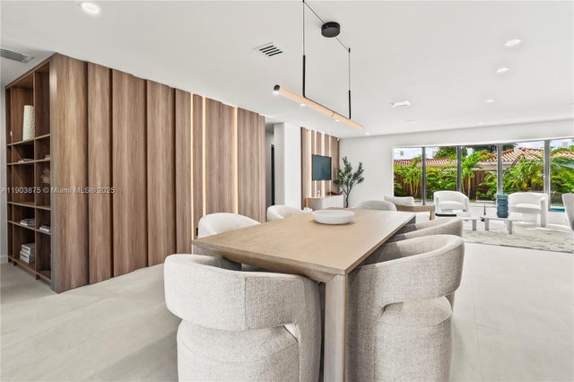 5 of 88 - 2108 Ne 63rd St, Fort Lauderdale, FL