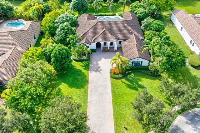 2 of 50 - 4415 Parkside Rd, Davie, FL