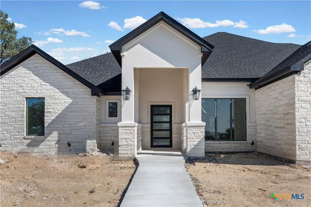 10213 Homesteader Drive, Temple