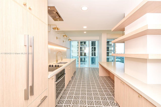 2 of 18 - 10101 Collins Ave 7d, Bal Harbour, FL