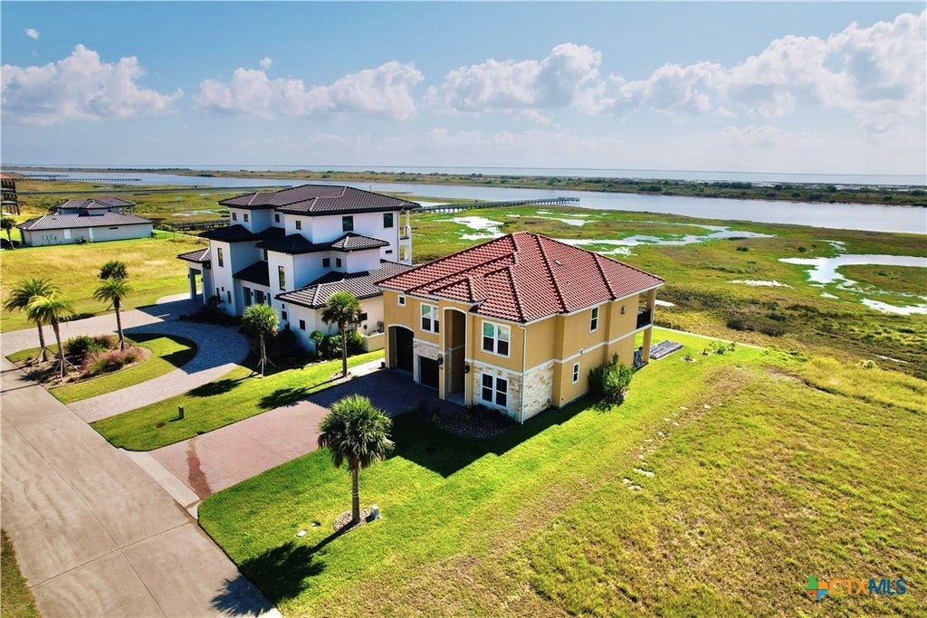 418 W Tuscany Way, Port O'Connor