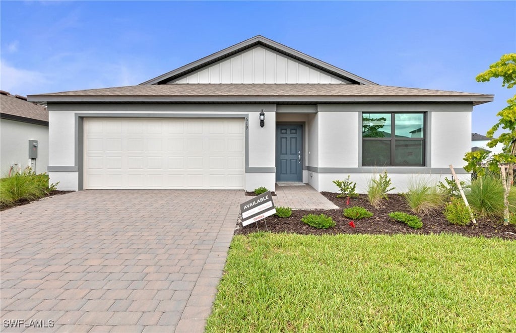 262 Silent Lake Dr, Lehigh Acres