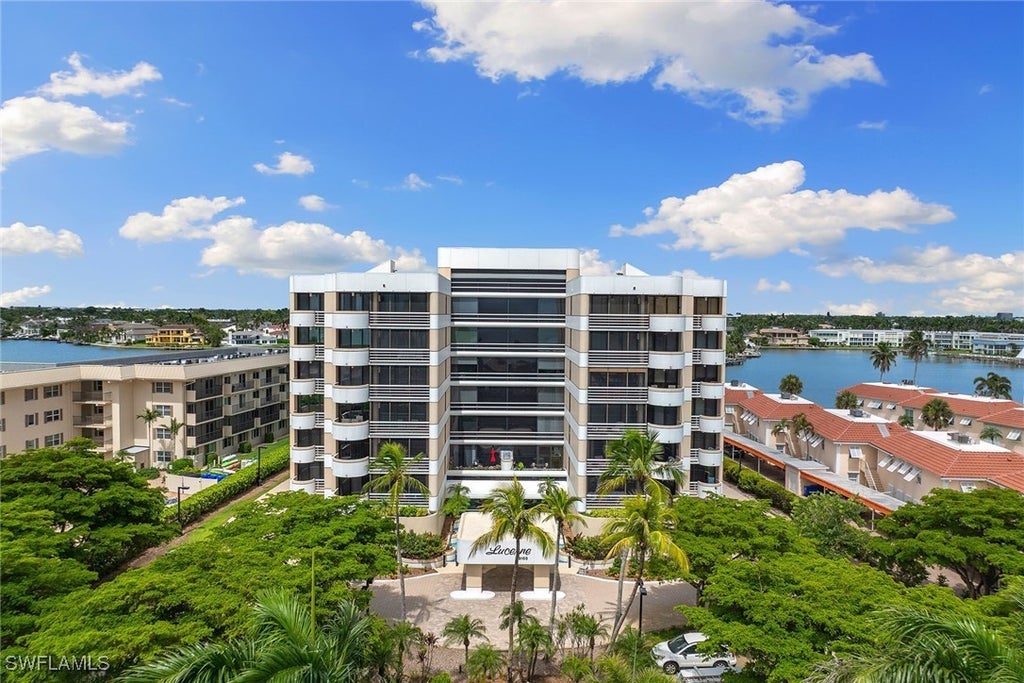 3100 Gulf Shore Blvd N 303, Naples
