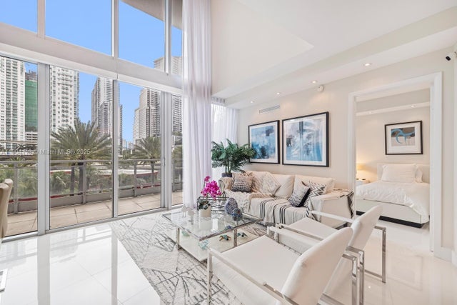 3 of 40 - 92 Sw 3rd St 310, Miami, FL