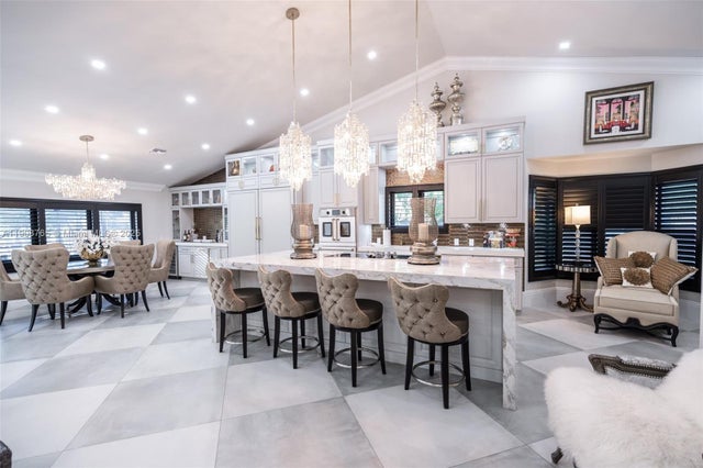 2 of 24 - 61 Nw 128th Ave, Plantation, FL