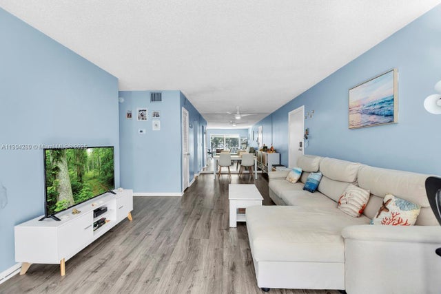 5 of 43 - 6207 Bay Club Dr 3, Fort Lauderdale, FL