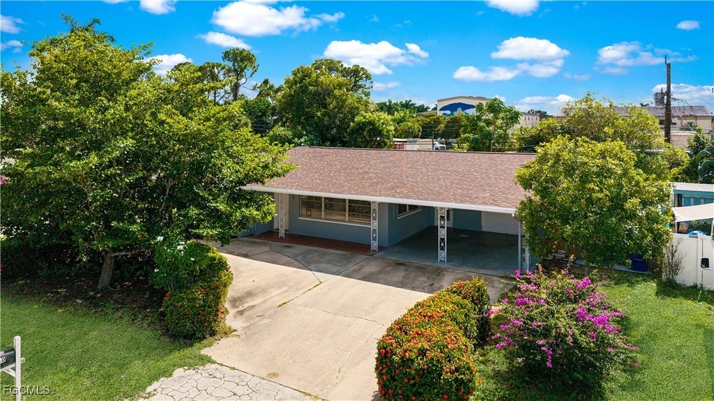 1450 Charles Rd, Fort Myers