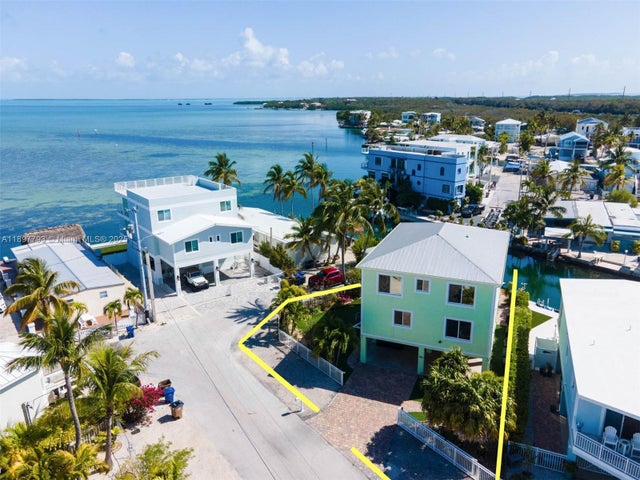 1 of 60 - 140 Fairwich Ct, Tavernier, FL