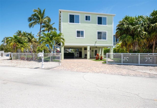 4 of 60 - 140 Fairwich Ct, Tavernier, FL