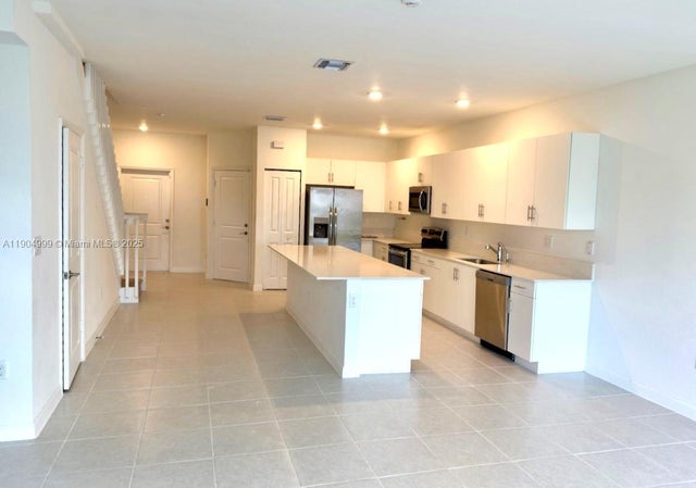 2 of 23 - 25564 Sw 108th Ave, Homestead, FL