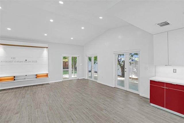 5 of 34 - 11482 Sw 181st St, Miami, FL