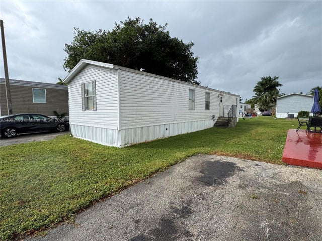3 of 18 - 575 Sw 131st Ave, Davie, FL