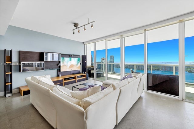 2 of 28 - 400 Alton Rd 3006, Miami Beach, FL