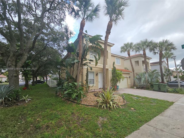 3 of 32 - 1768 Nw 78th Ave, Pembroke Pines, FL