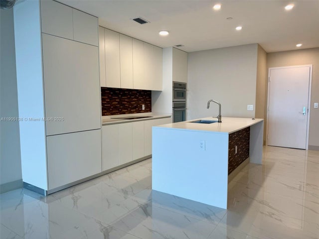 1 of 24 - 700 Ne 24 St 406, Miami, FL