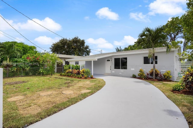 2 of 25 - 4220 Sw 21st St, West Park, FL