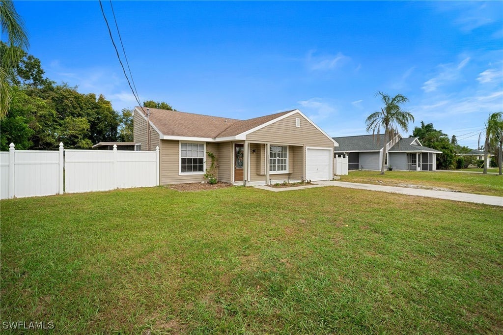 9283 San Carlos Blvd, Fort Myers