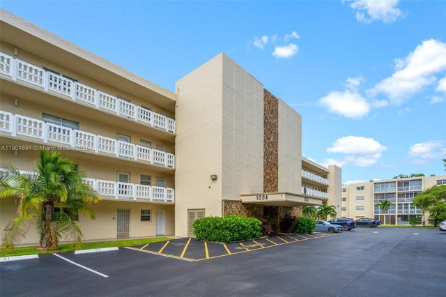 3 of 20 - 1024 Se 3rd Ave 301, Dania Beach, FL