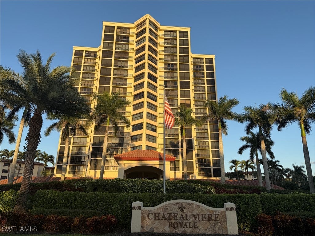 6000 Pelican Bay Blvd 904, Naples