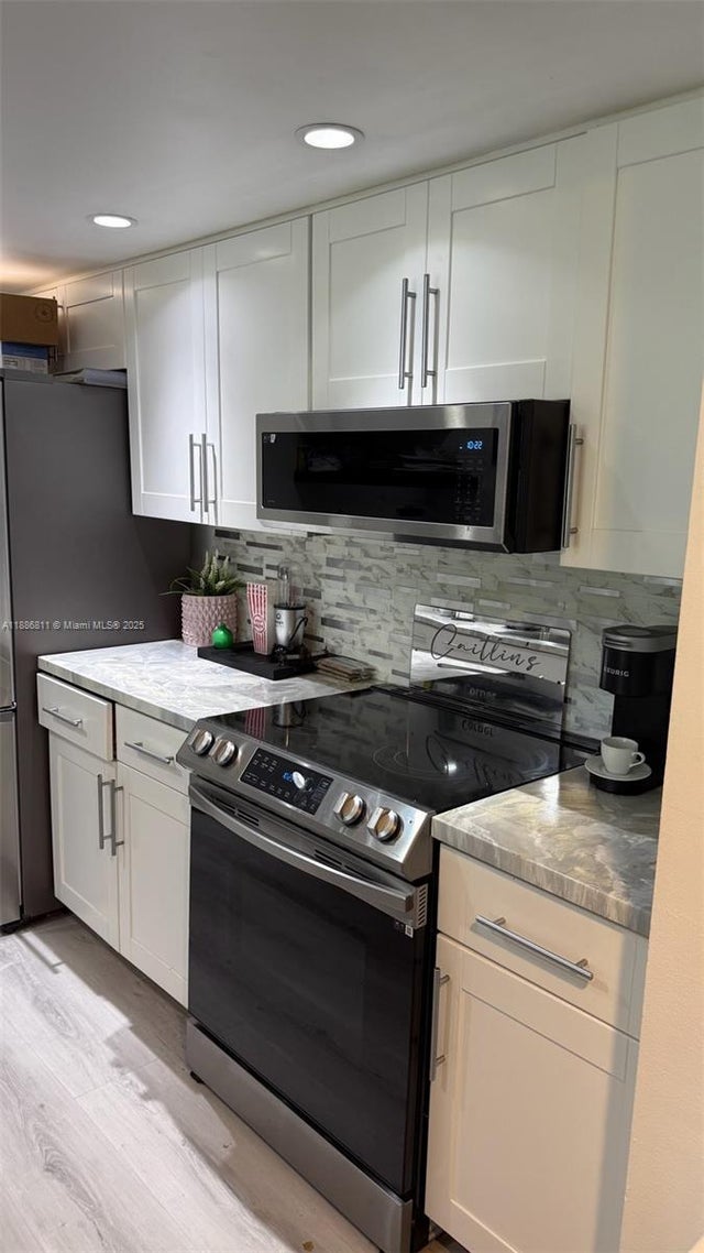 3 of 12 - 1101 River Reach Dr 511, Fort Lauderdale, FL