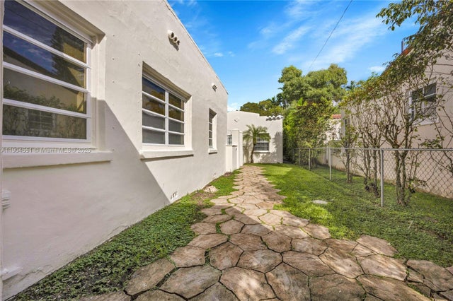 4 of 34 - 533 Minorca Ave, Coral Gables, FL