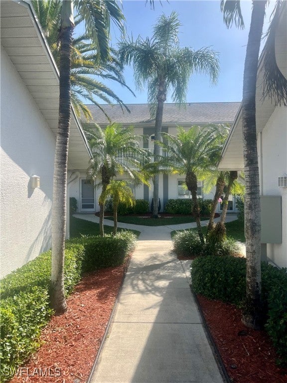 484 Belina Dr 6, Naples