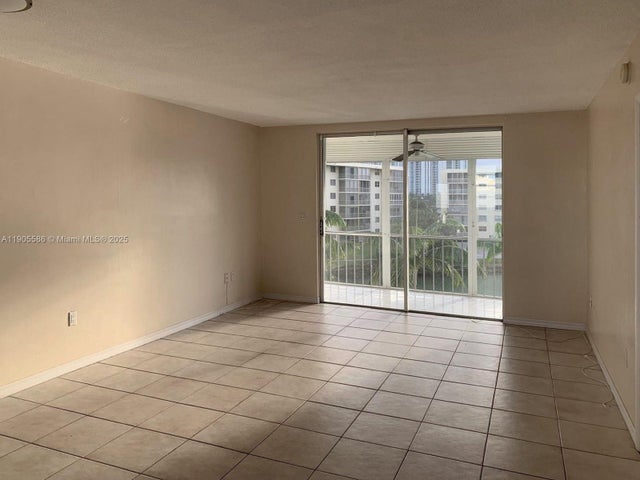 2 of 15 - 2855 Leonard Dr H404, Aventura, FL