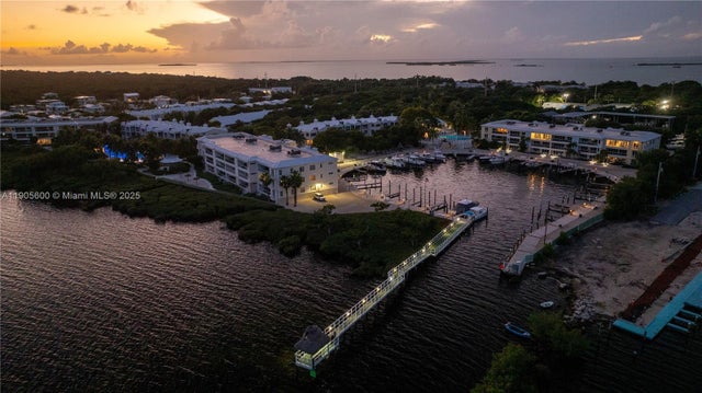 97501 Overseas Hwy 131, Key Largo