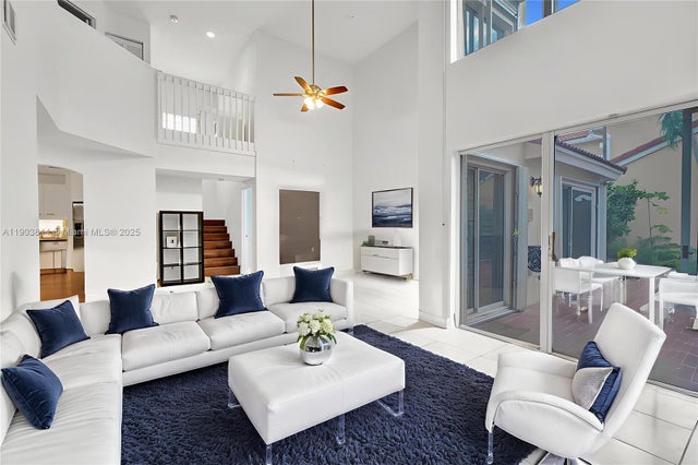 5 of 67 - 1046 Satinleaf St, Hollywood, FL