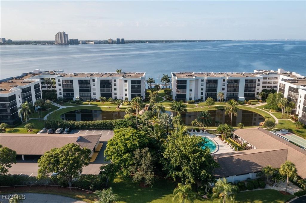 3490 N Key Dr 403, North Fort Myers