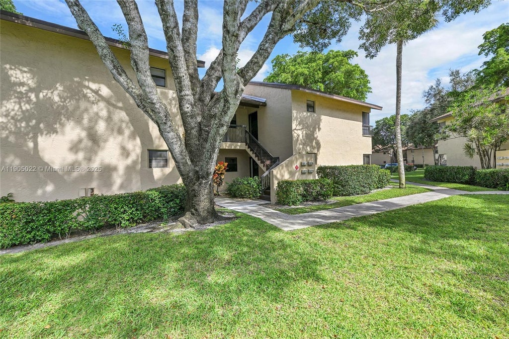 3773 Cocoplum Cir 3575, Coconut Creek