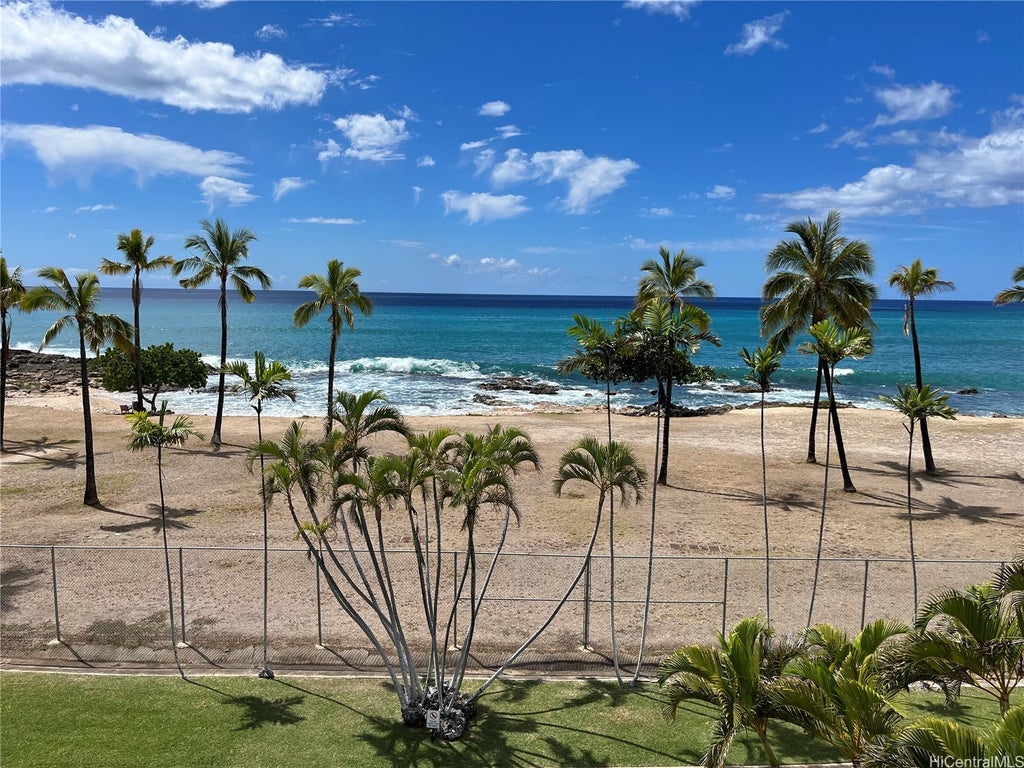 (unit #b421) 85-175 Farrington Highway, Waianae